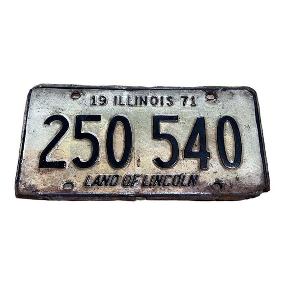 Vintage 1971 Illinois Land Of Lincoln Collectible License Plate Original 250 540 - Picture 1 of 3